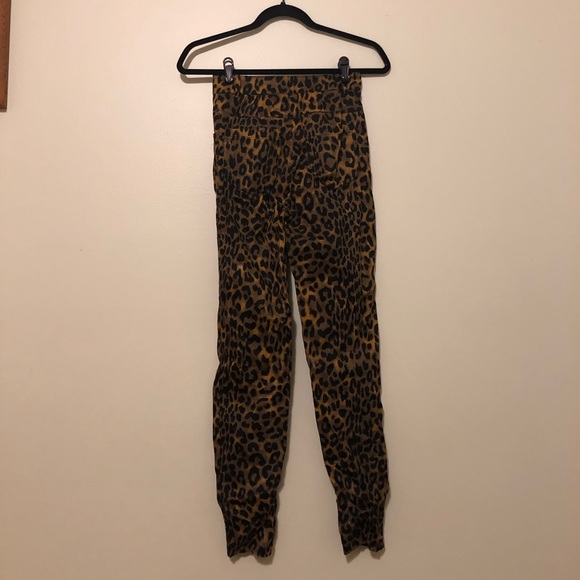 Verge Girl Weight In Gold Leopard Pants AUS 6 - Picture 4 of 4